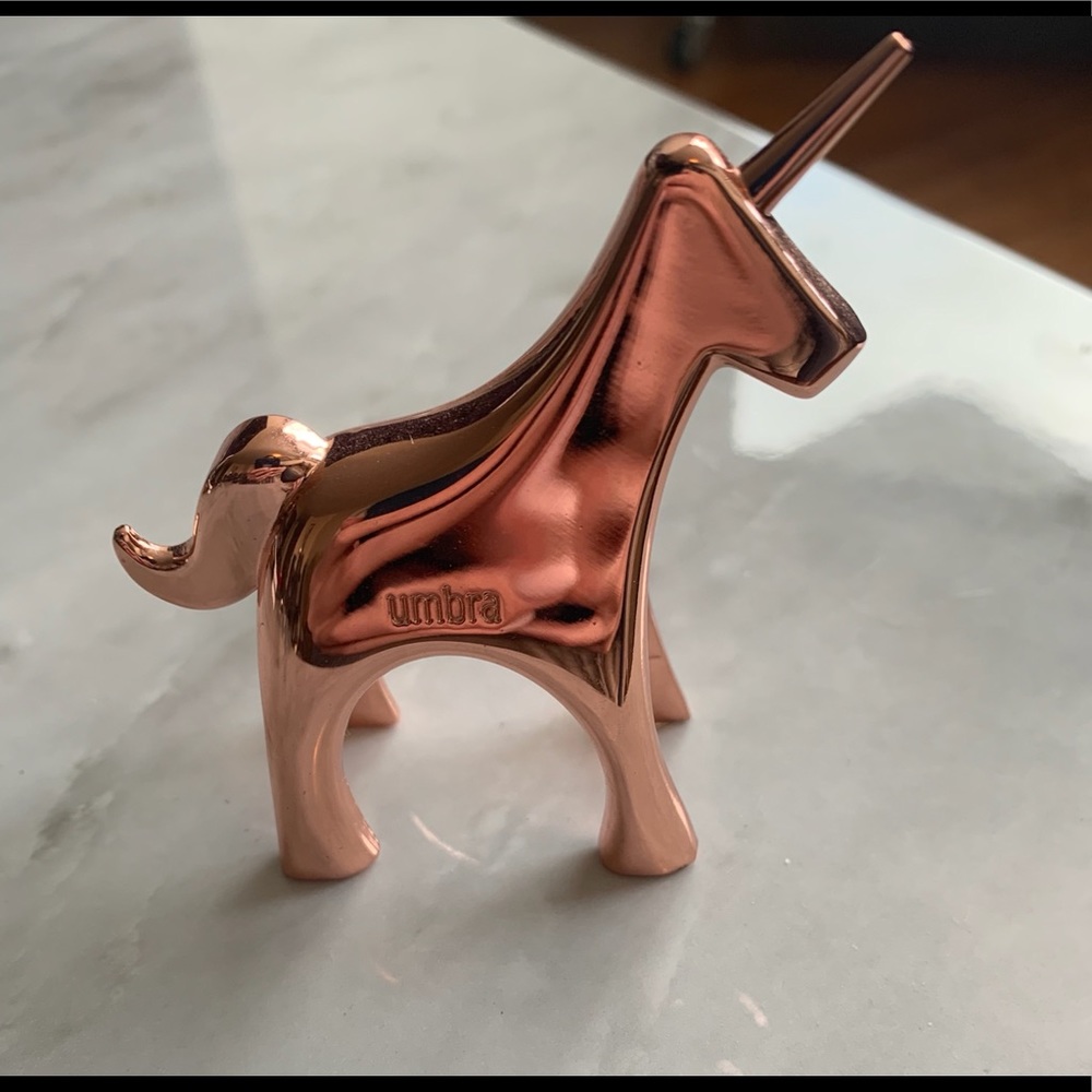 Pink Umbra ring holder